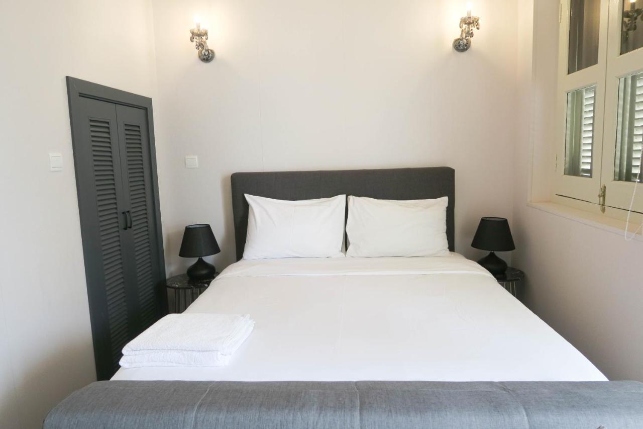 Căn hộ Deluxe & By Rr *